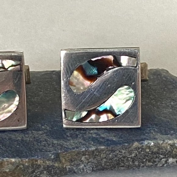 Sterling Silver A. Munoz Taxco Abalone Cuff Links - Picture 4 of 16
